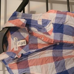 Plaid front tie worn once excellent condition